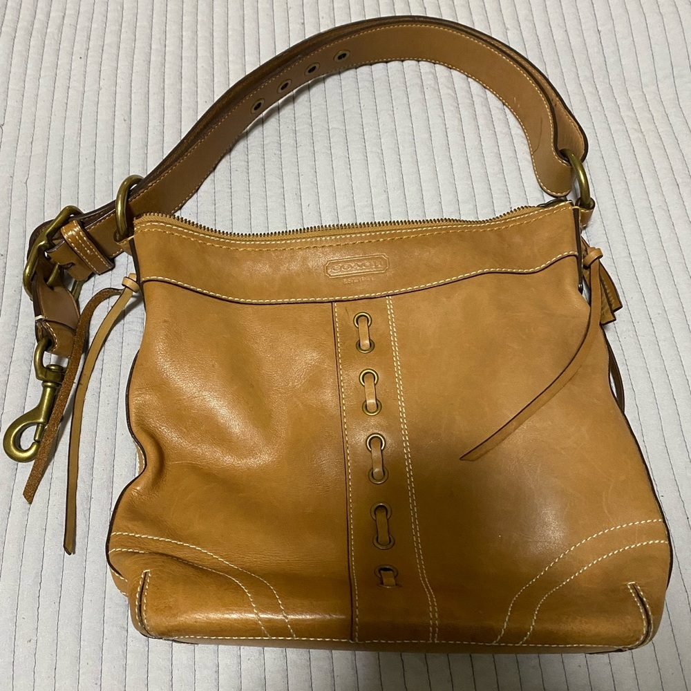 Coach Saddle Tan Vintage Chelsea 10399 Shoulder Bag